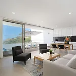 Hibisco Is A Modern Apartment, 5min Walk To Lägenhet *