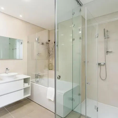 Hibisco Is A Modern Apartment, 5min Walk To