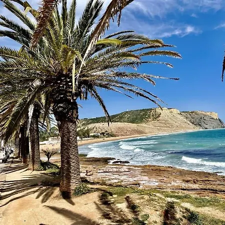 Hibisco Is A Modern Apartment, 5min Walk To Praia Da Luz