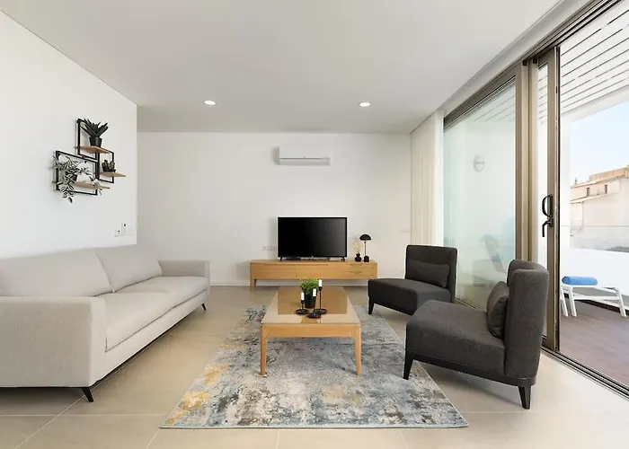 Appartement Hibisco Is A Modern Apartment, 5min Walk To *