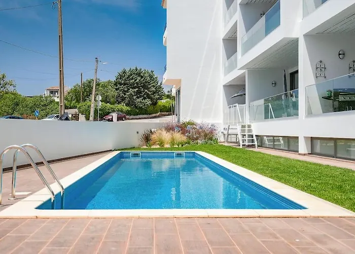 Hibisco Is A Modern Apartment, 5min Walk To 公寓